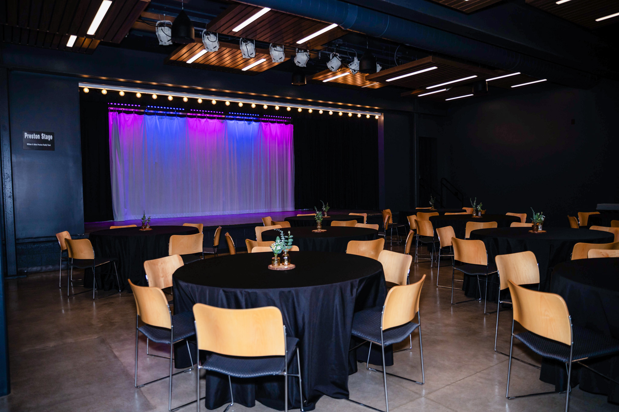 Davis Theatre – Gala 2